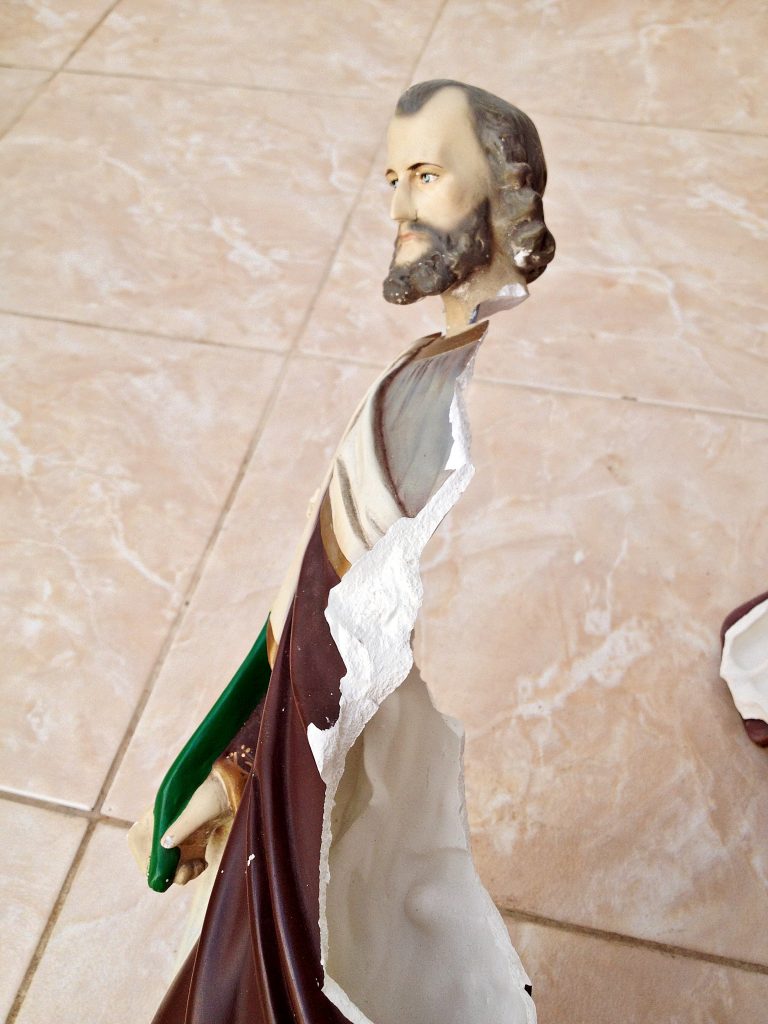 Imagem de São José - Restaurações e Pintura de Imagens Sacras